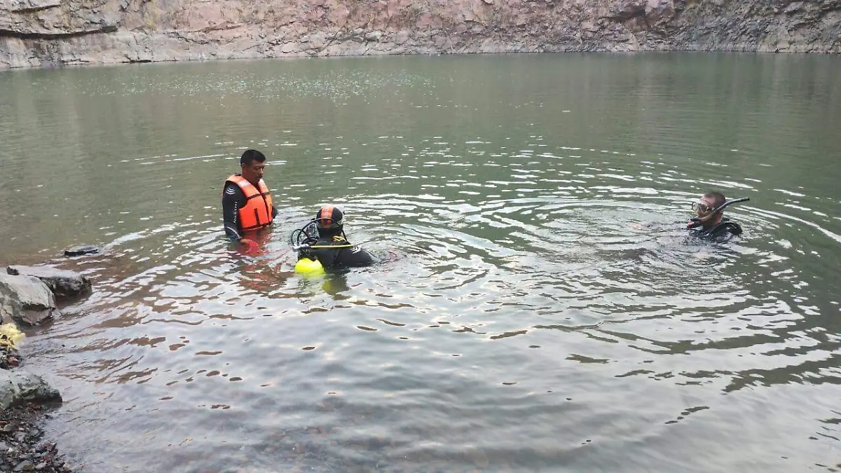 Muere mujer ahogada en cuerpo de agua en Zapopan